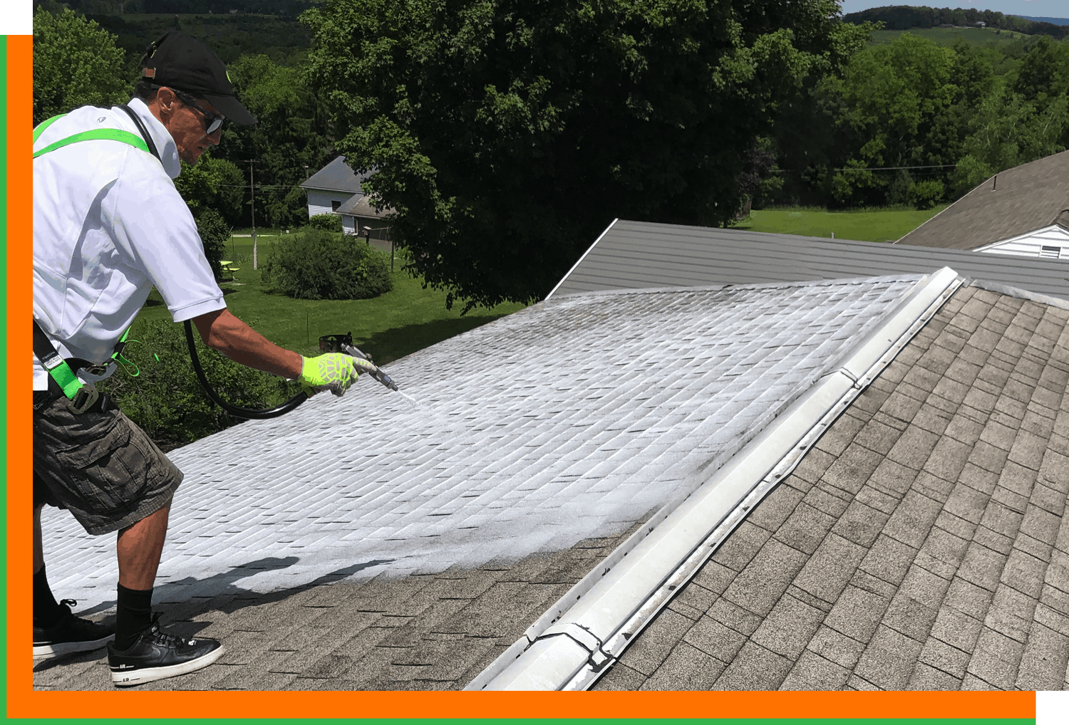 tech spraying roof